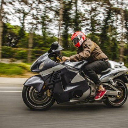 Motorbikes & Scooters