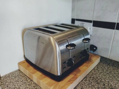Stainless steel toaste