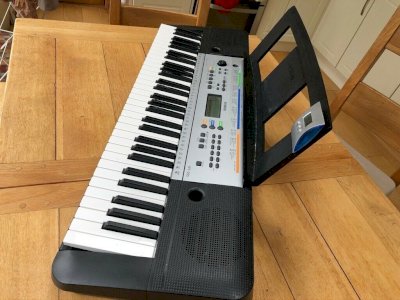 Bargain YAMAHA keyboard